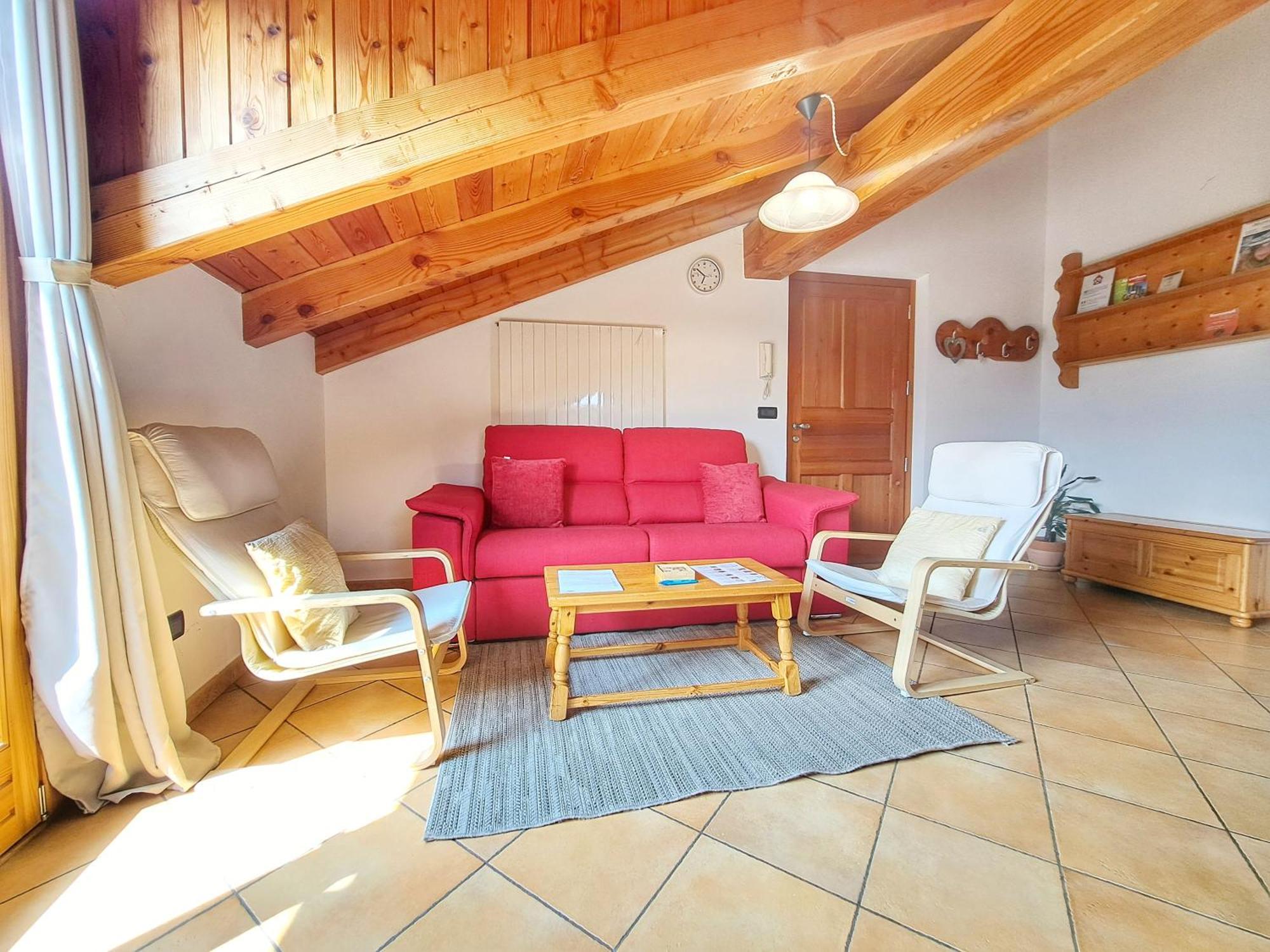 Casa Alpina - Sarre Apartment Aosta Room photo